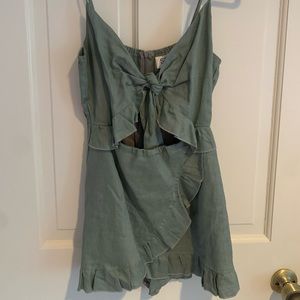 NEW LF GREEN LINEN ROMPER